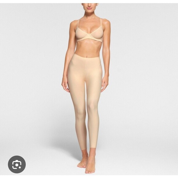 Skims  fits every body High-Waisted Legging Shapewear NWT size S color clay beig - Picture 1 of 6